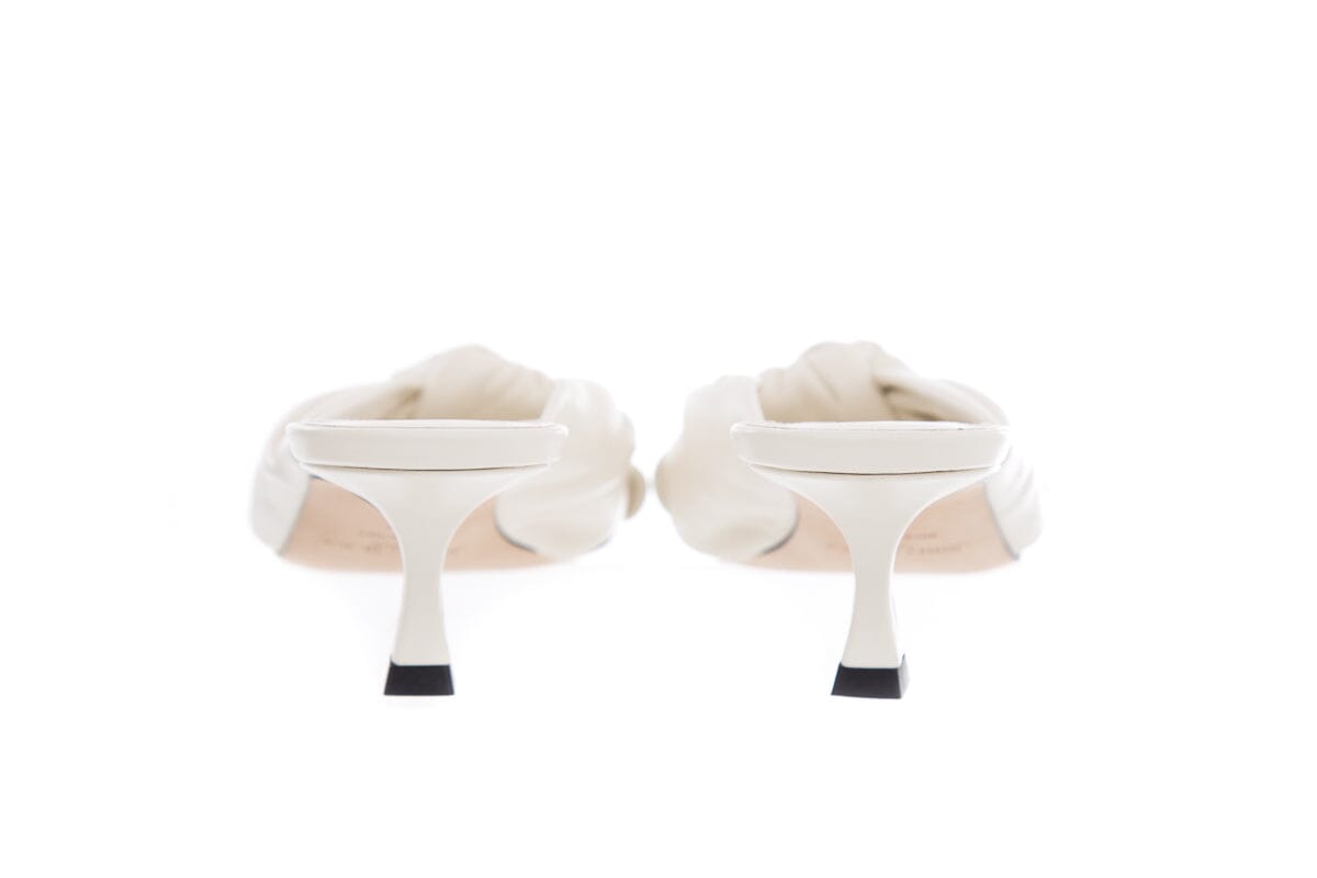 Jimmy Choo Ivory Leather Twist Knot Open Toe Sandals SZ 37