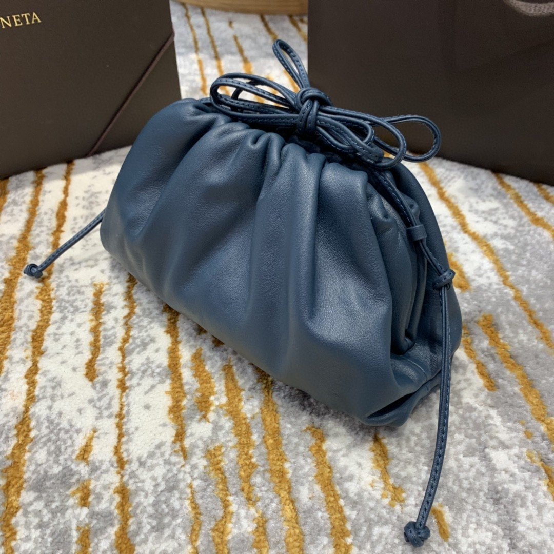 GLAMI Mini Pouch For Women 8.6in/22cm In Blue
