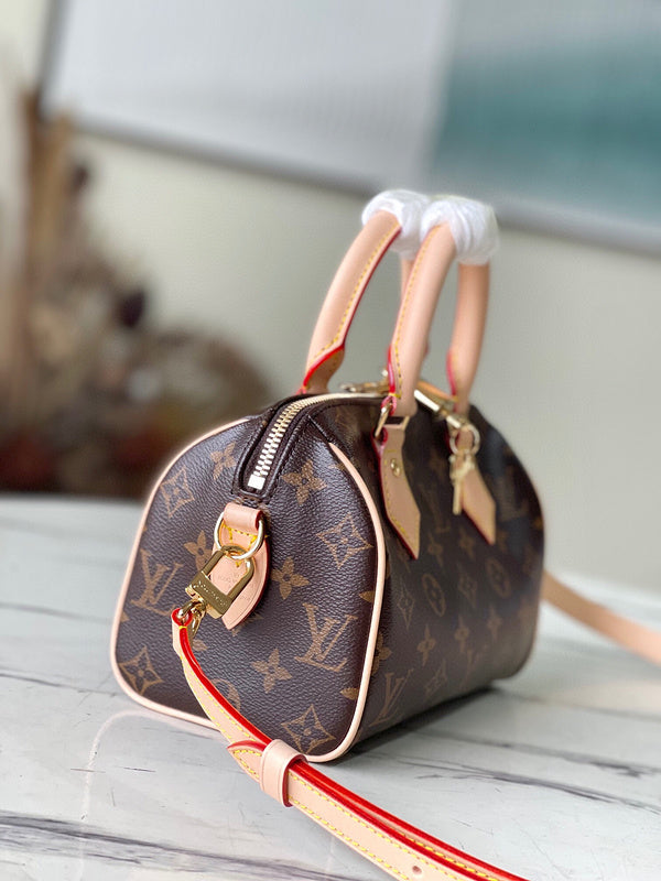 Fashion Lu-Vi bags - 4506