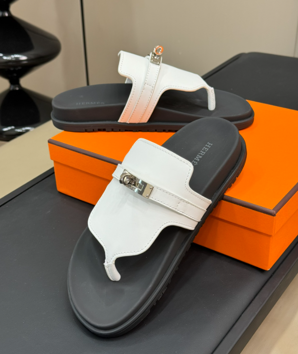 SAMC - HMS Women Shoes - 690