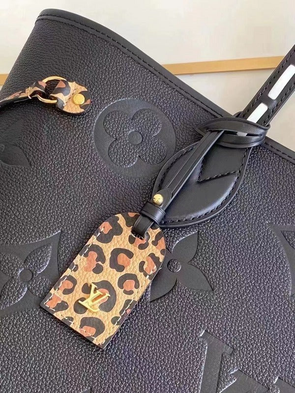 LOV2 Bags - Luxurious Bags  1729