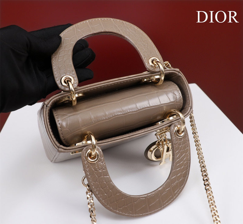 ELE - Dir Bags - 1770