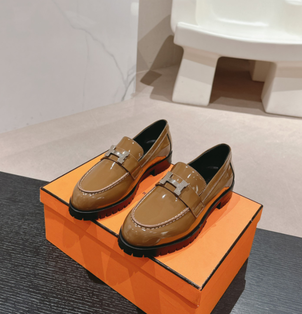 SAMC - HMS Women Shoes - 576