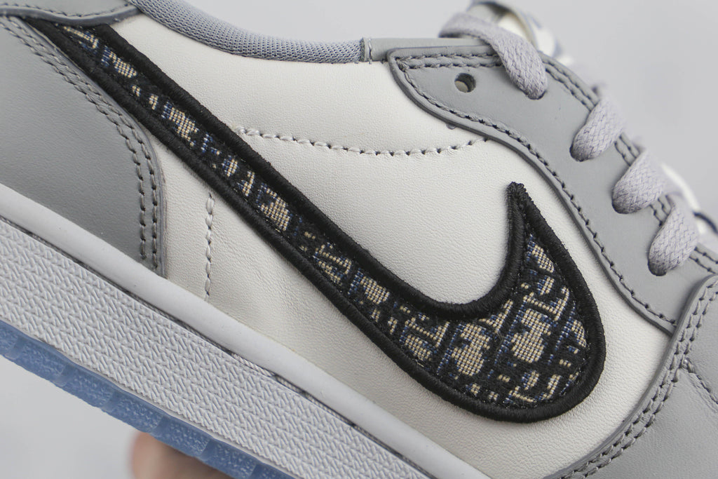 Designer GLAMIor x Air Jordan 1 CN8608-002