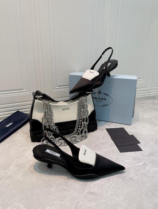 GlamyWomen Shoes - 636