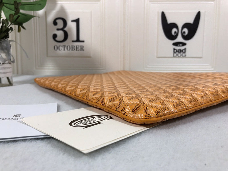 ELE - GOD Bags - 384