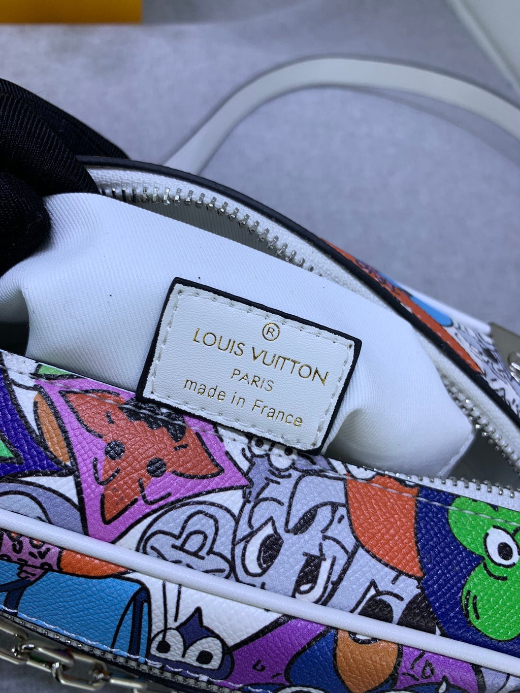 EN - New Bag LUV 646