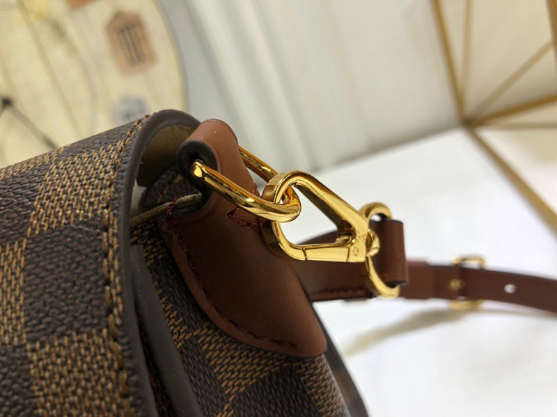 LOV2 Bags - Luxurious Bags  1880