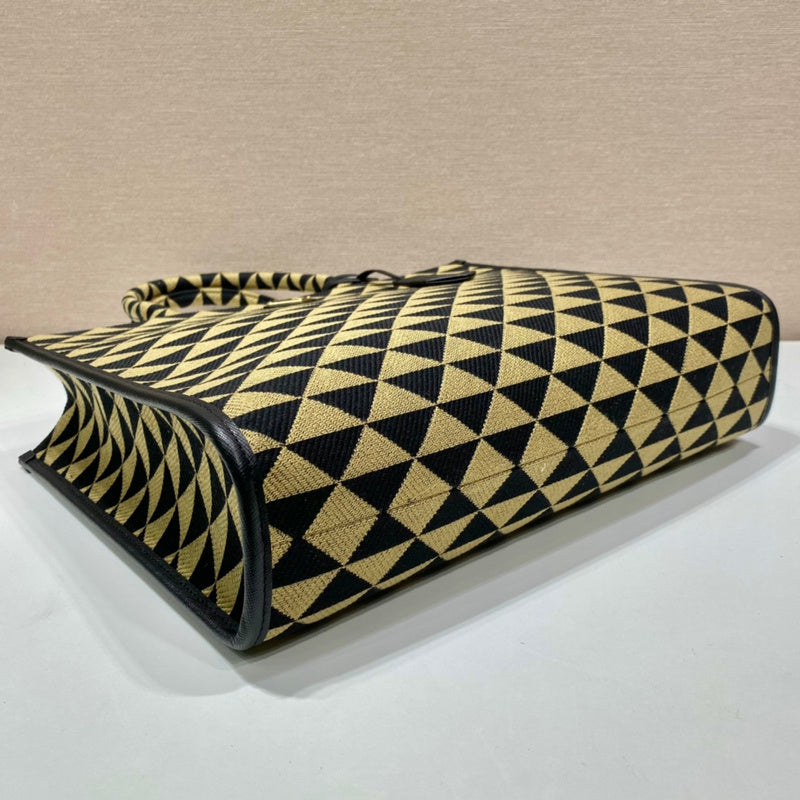 Glamy - PD Bags - 1600