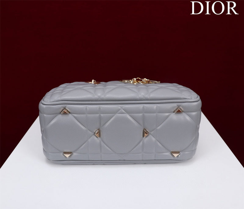 ELE - Dir Bags - 1421