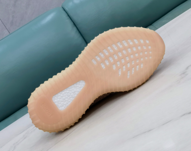 SAMC - YZO Sneakers - 009