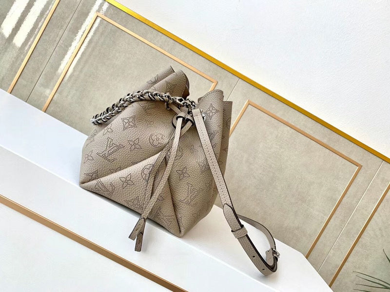 LOV2 Bags - Luxurious Bags  2581