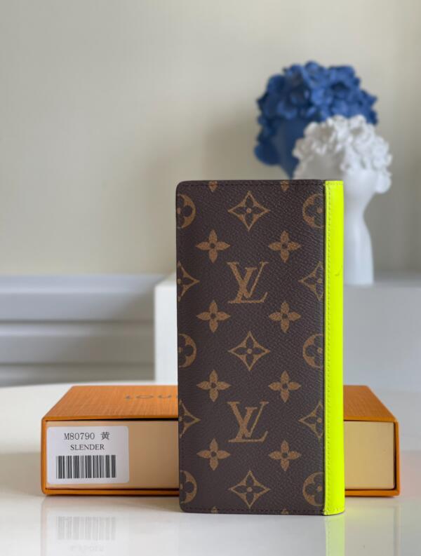 SAMC - Mix Wallets - 094
