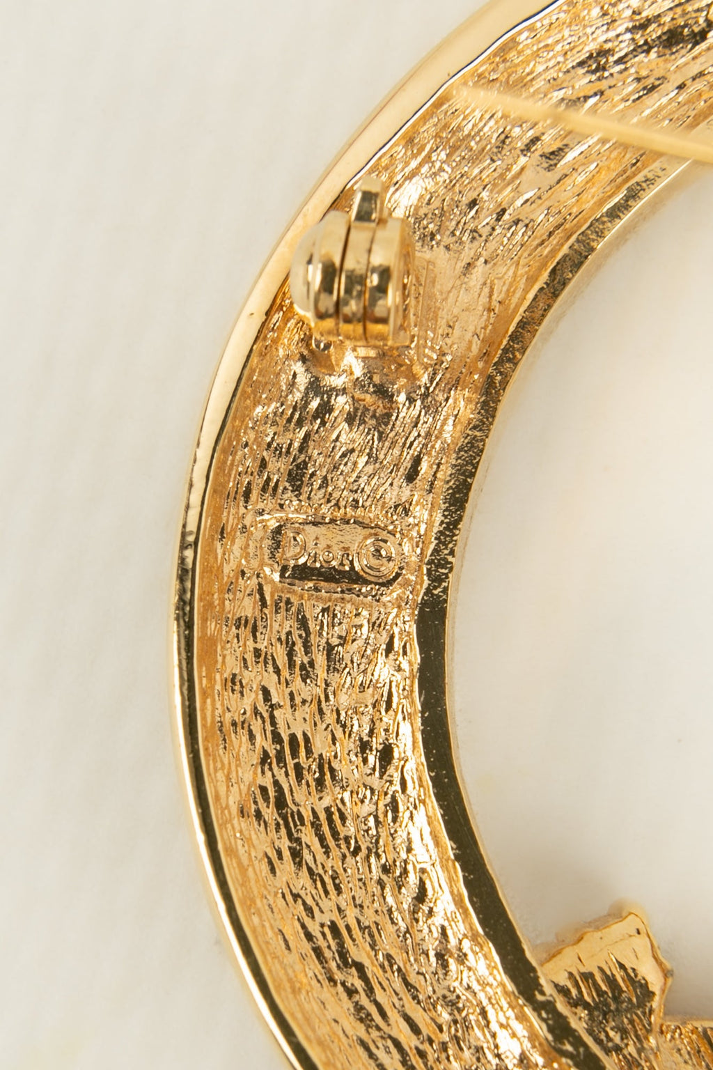Broche dorÃƒÆ’Ã‚Â©e Dior