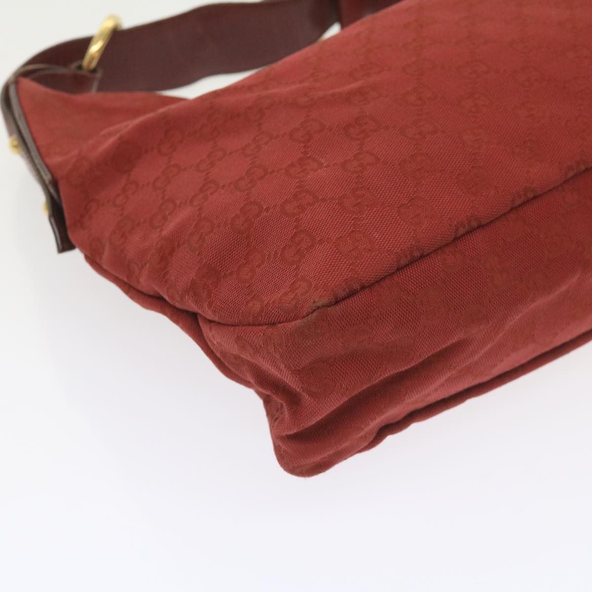 GUCCI GG Canvas Shoulder Bag Red 115867 60152