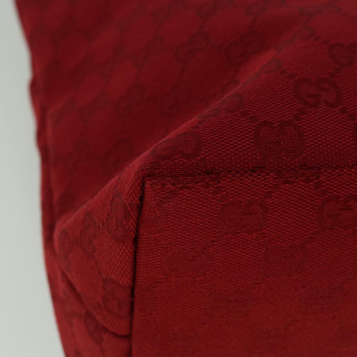 GUCCI GG Canvas Shoulder Bag Red 001 3380 002058 60384