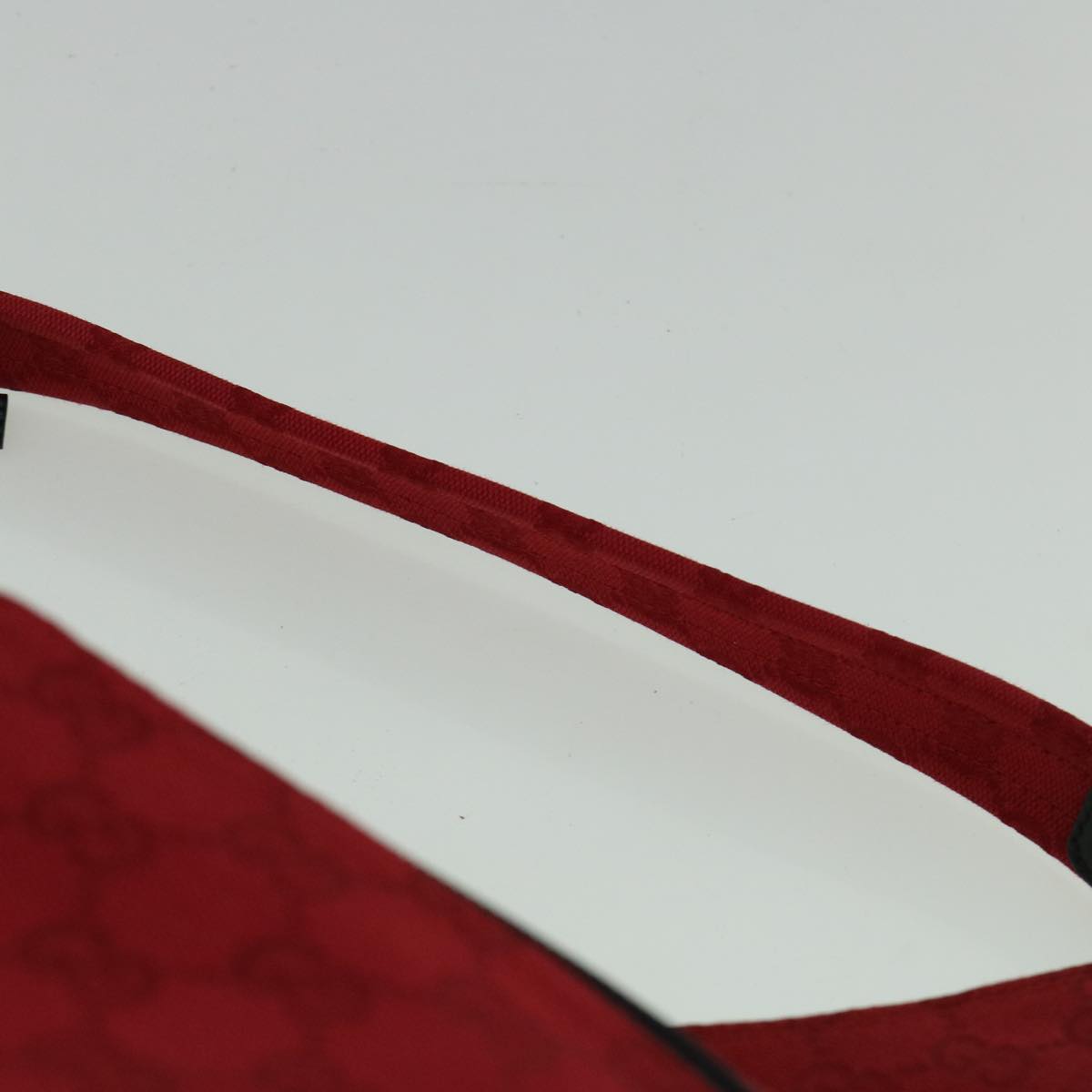 GUCCI GG Canvas Shoulder Bag Red 001 3380 002058 60384