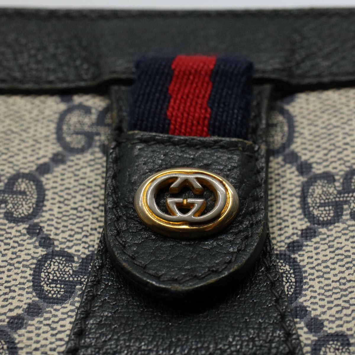 GUCCI GG Supreme Sherry Line Clutch Bag Red Navy 89 01 032 60473