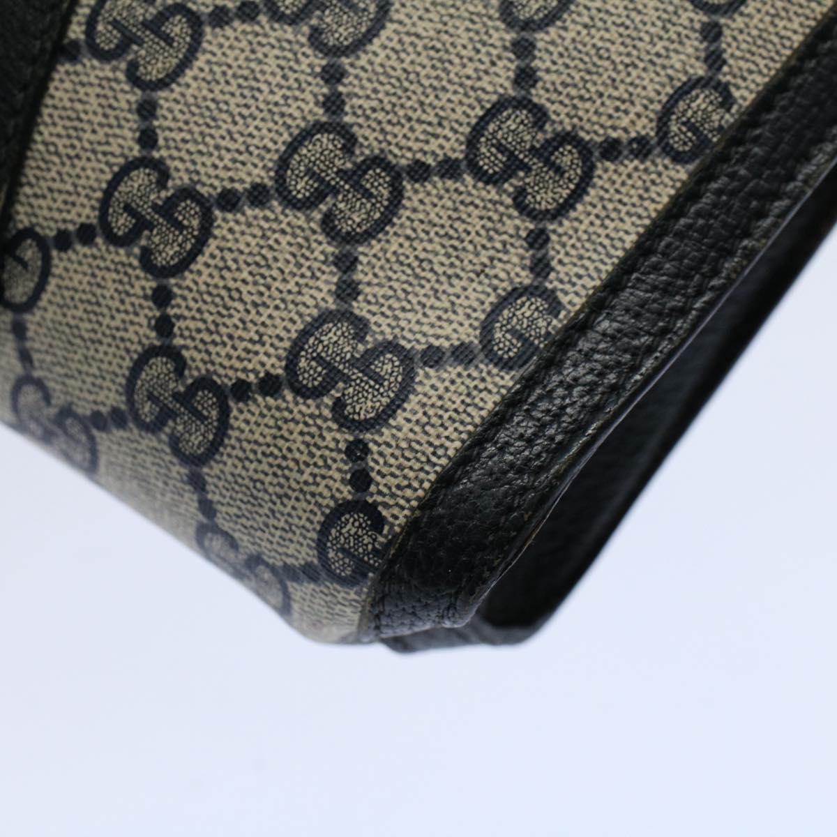 GUCCI GG Supreme Sherry Line Clutch Bag Red Navy 89 01 032 60473