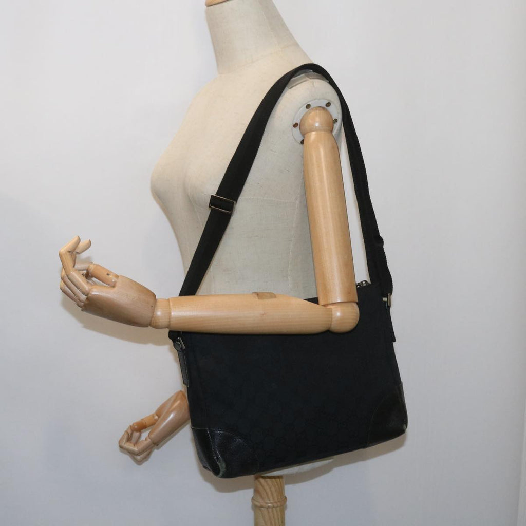 GUCCI GG Canvas Shoulder Bag Black 114273 60584