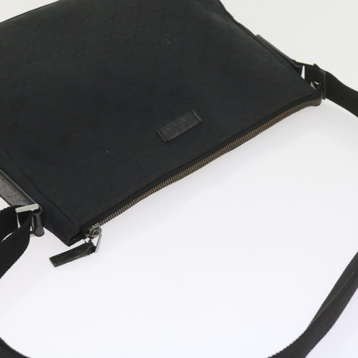 GUCCI GG Canvas Shoulder Bag Black 114273 60584