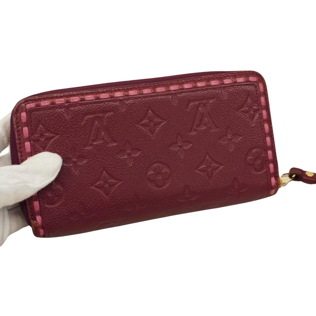 Louis Vuitton Zippy Wallet  Leather Wallet  ()
