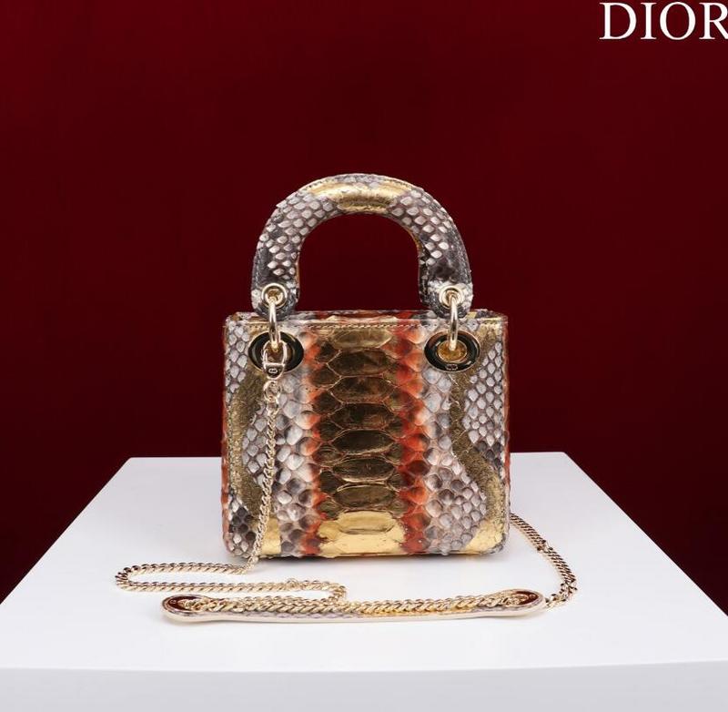 SAMCC - DOR Bags - 101