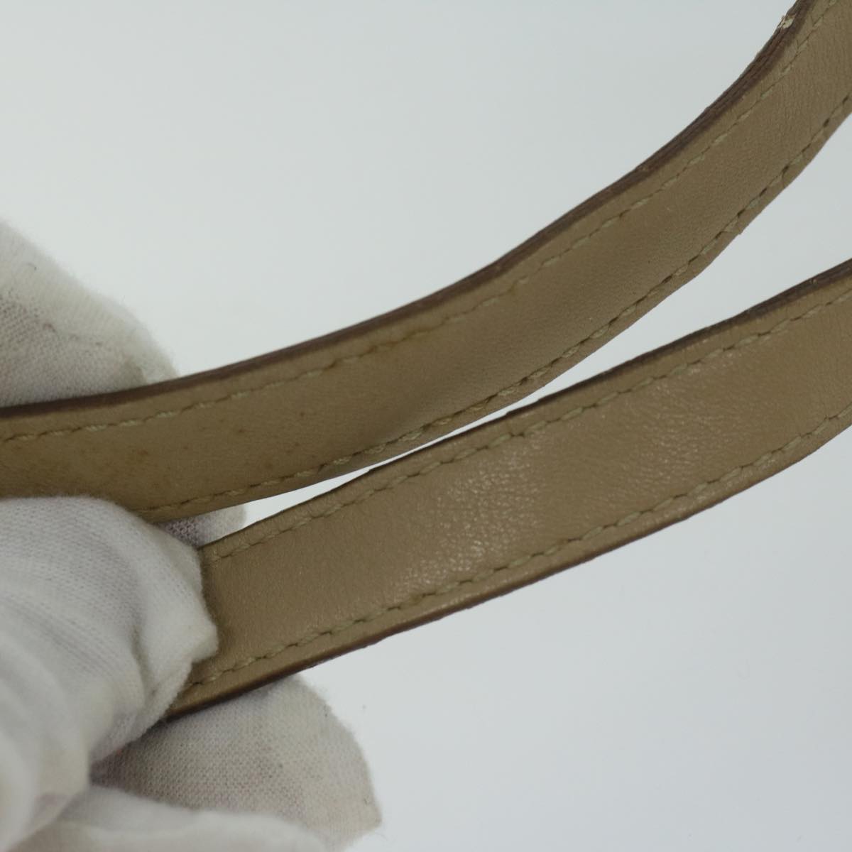 GUCCI GG Canvas Hand Bag Beige 92729 60882