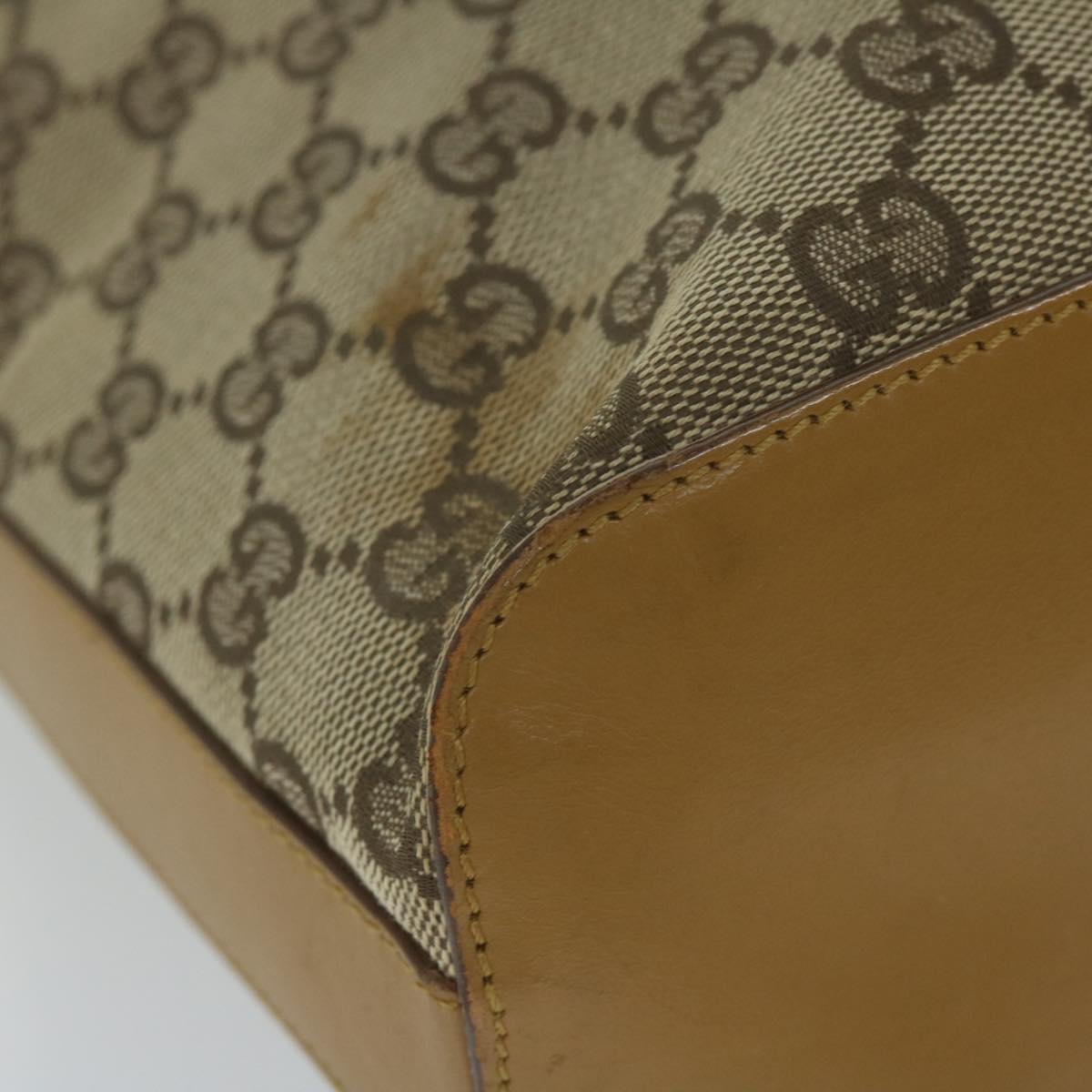 GUCCI GG Canvas Shoulder Bag Beige 001 3814 60888