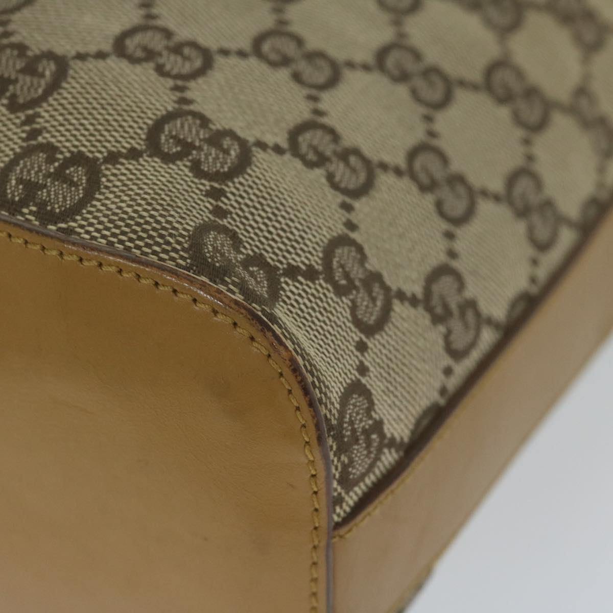 GUCCI GG Canvas Shoulder Bag Beige 001 3814 60888