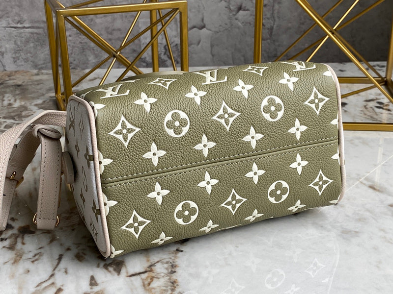 Fashion Lu-Vi bags - 3409