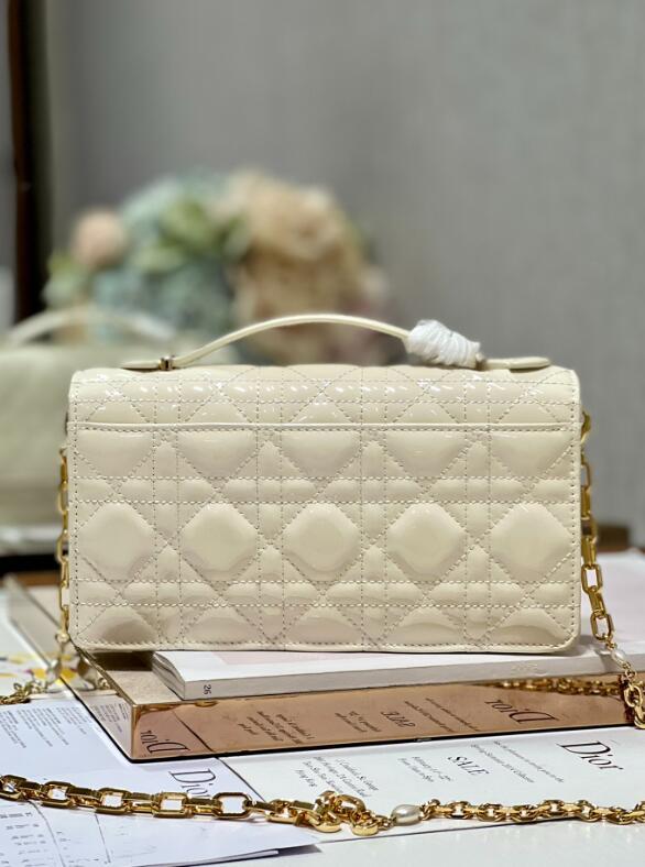 SAMCC - DOR Bags - 090