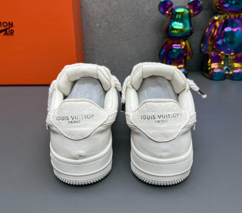 SAMC - NKE Shoes - 613