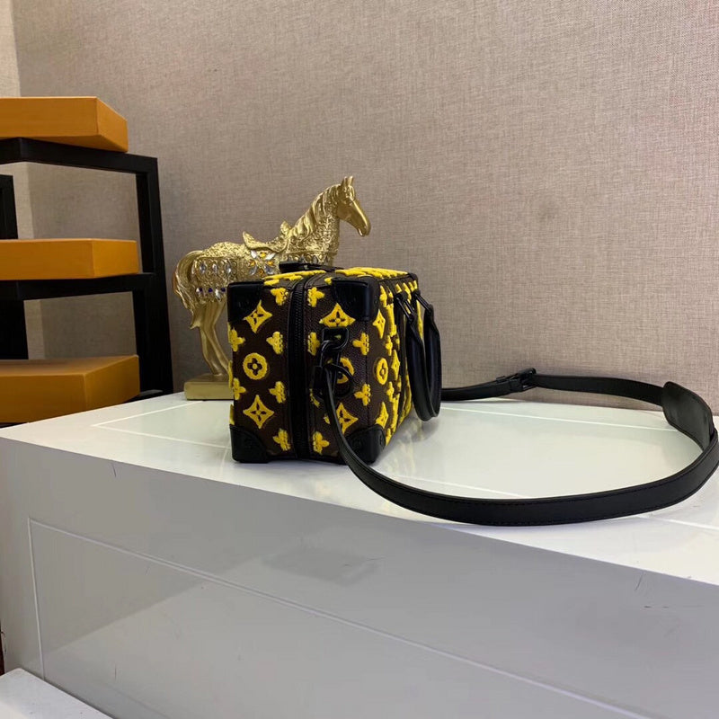 LOV2 Bags - Luxurious Bags  1938