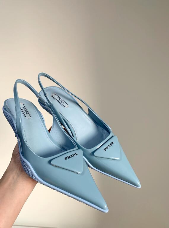 GlamyWomen Shoes - 699