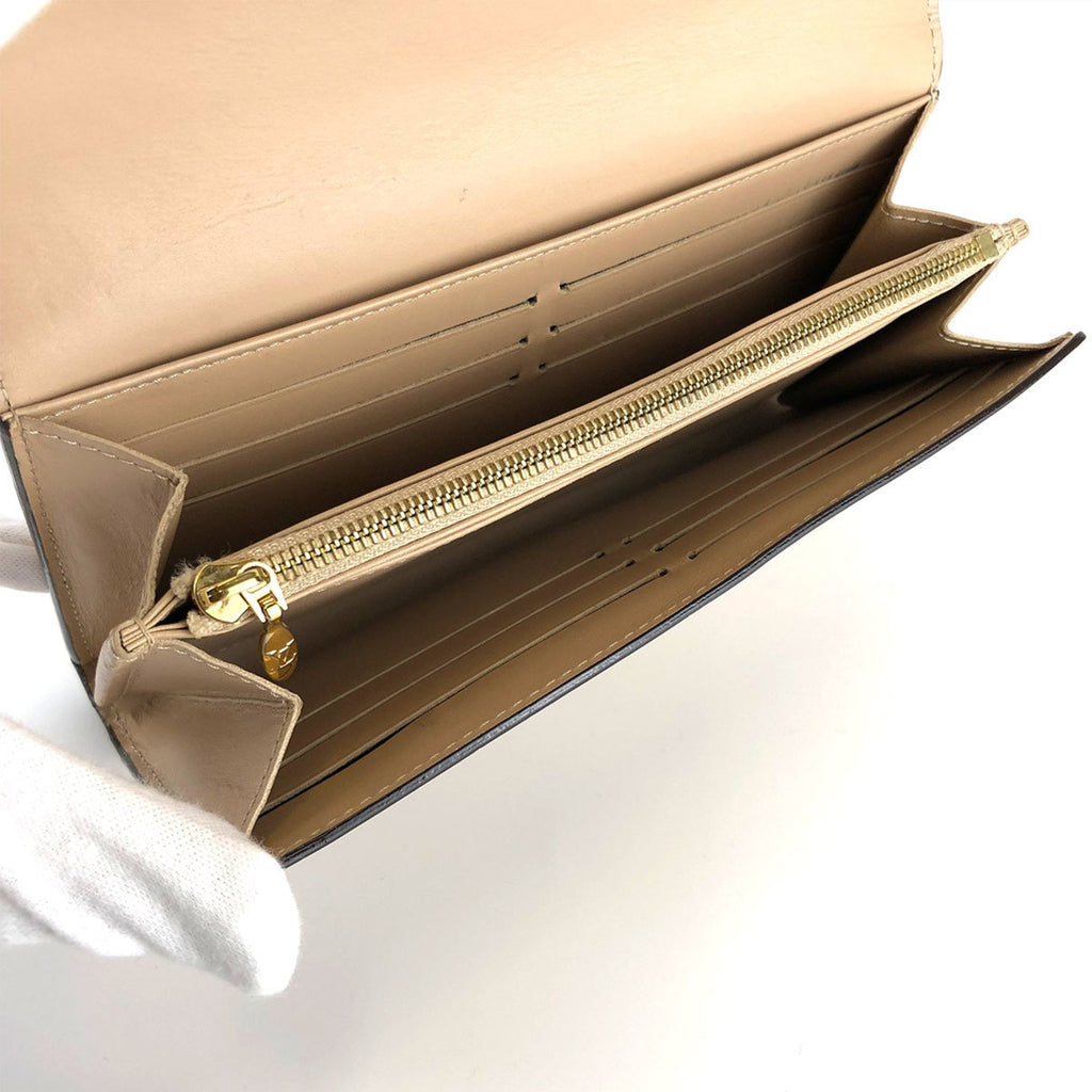 Louis Vuitton Louise  Patent Leather Wallet  ()