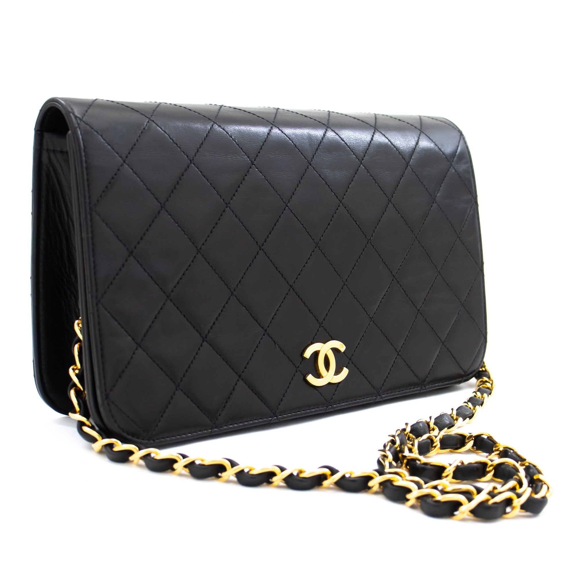 CHANEL Full Flap Chain Shoulder Bag Clutch Black Quilted Lambskin k82