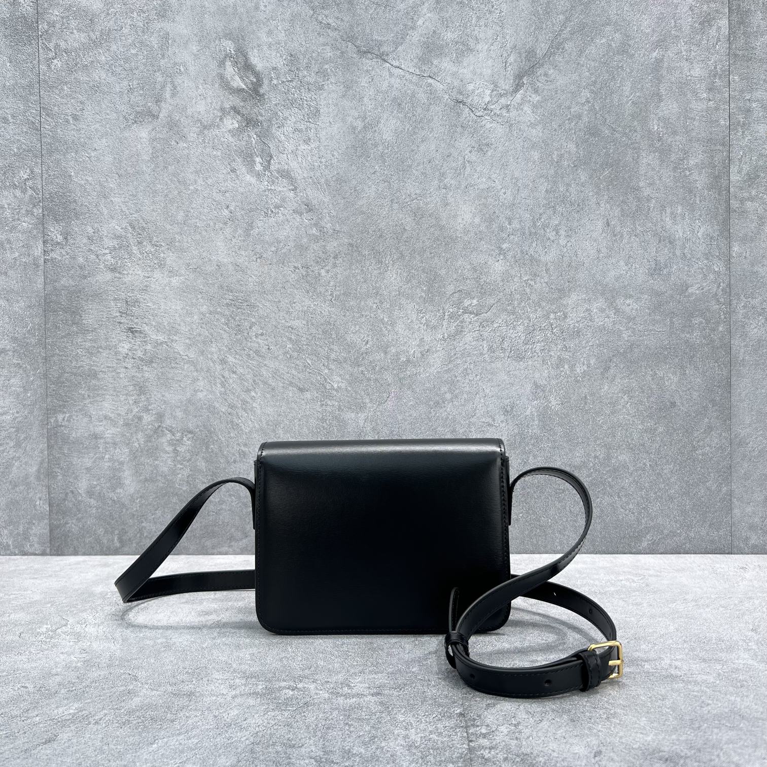 GLAMI Classique Cuir Triomphe Bag Black For Women 9in/22cmÃƒâ€šÃ‚Â 