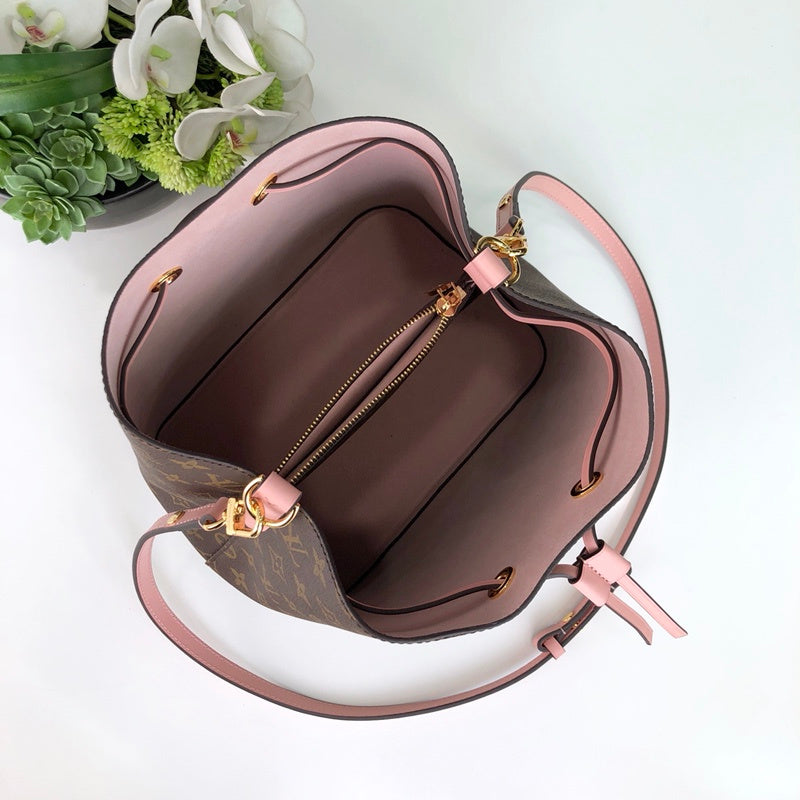 LOV2 Bags - Luxurious Bags  2691