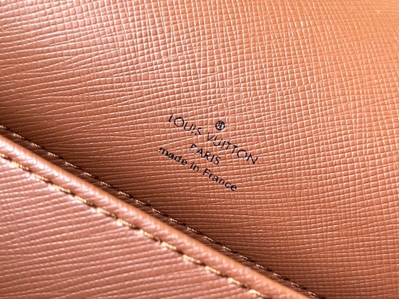 Fashion Lu-Vi bags - 4572