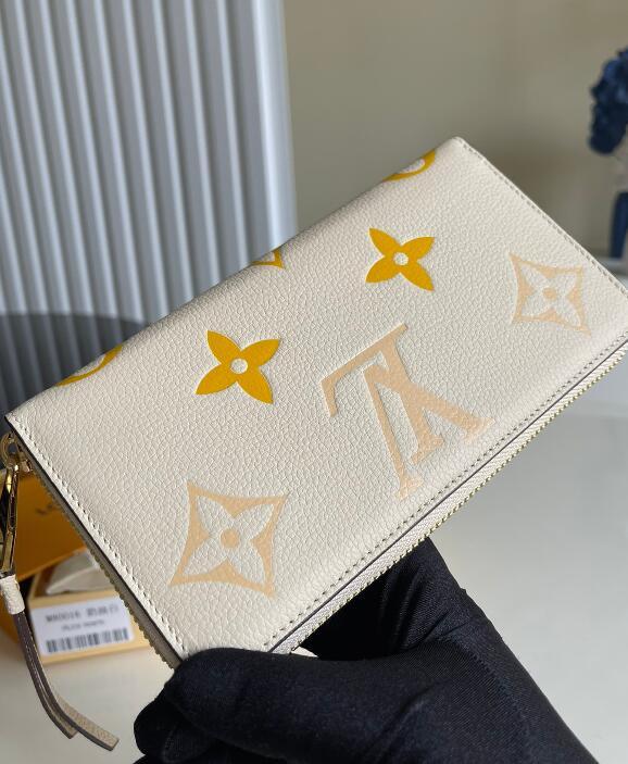 SAMC - Mix Wallets - 073