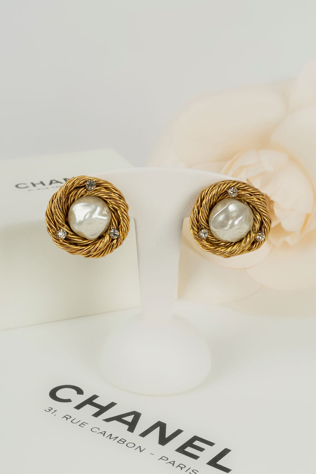 Boucles d'oreilles Chanel 1984