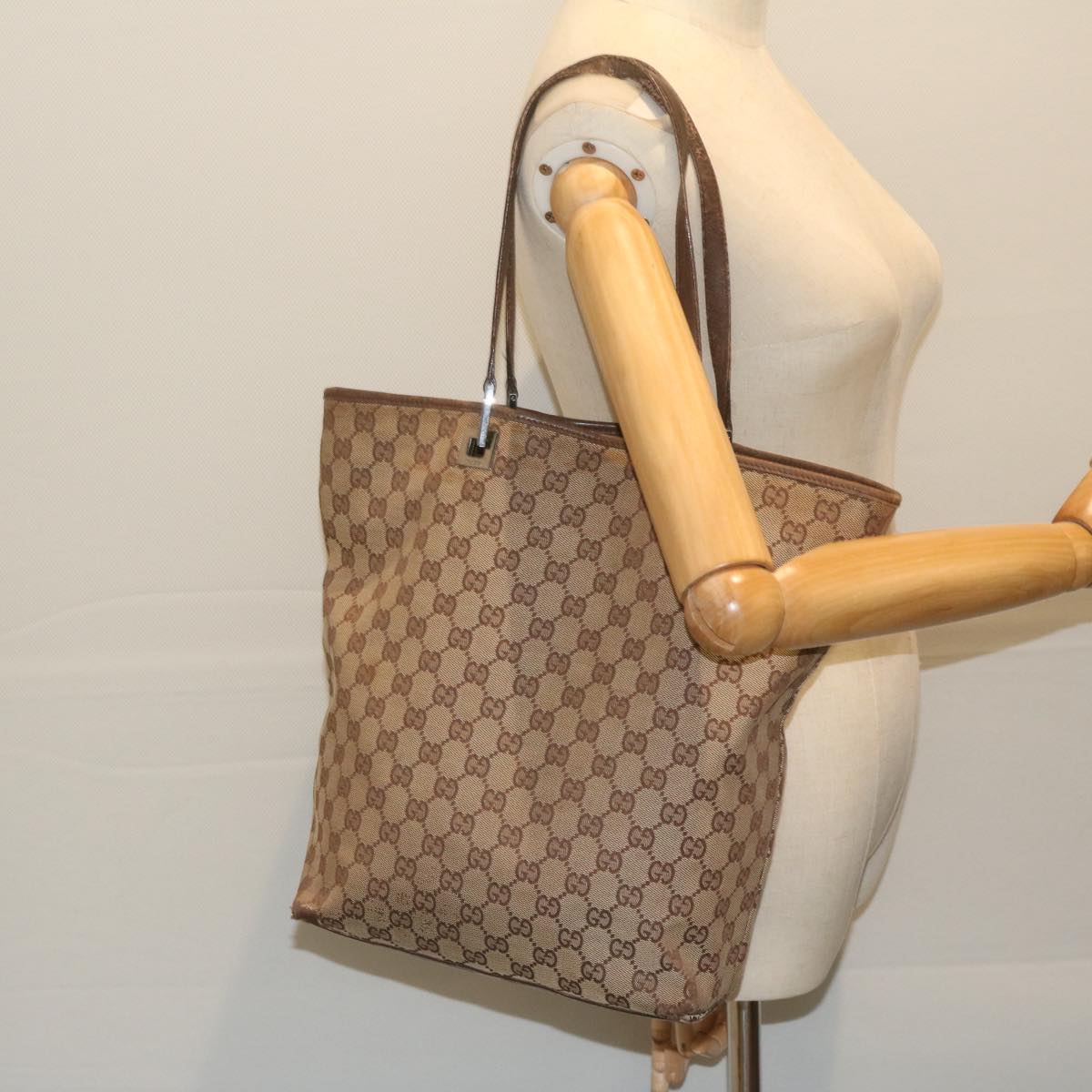 GUCCI GG Canvas Tote Bag Beige 31243 61956