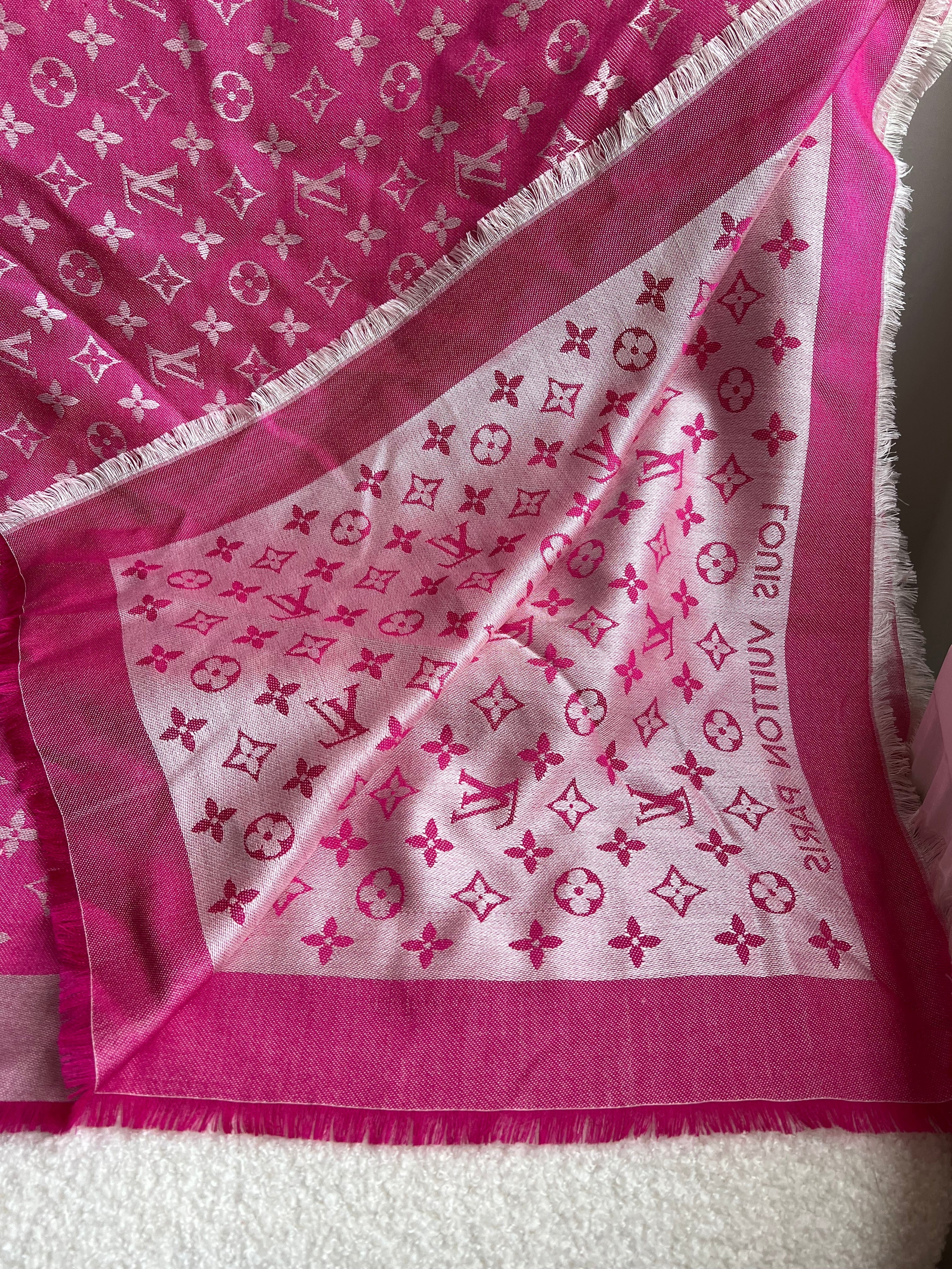 Louis Vuitton Pink Monogram Shawl (RRP £450)