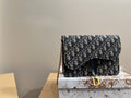 EN - Luxury Bags DIR 359