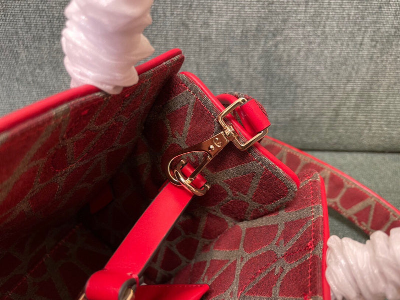 Glami Fashion - VLN Bags - 247