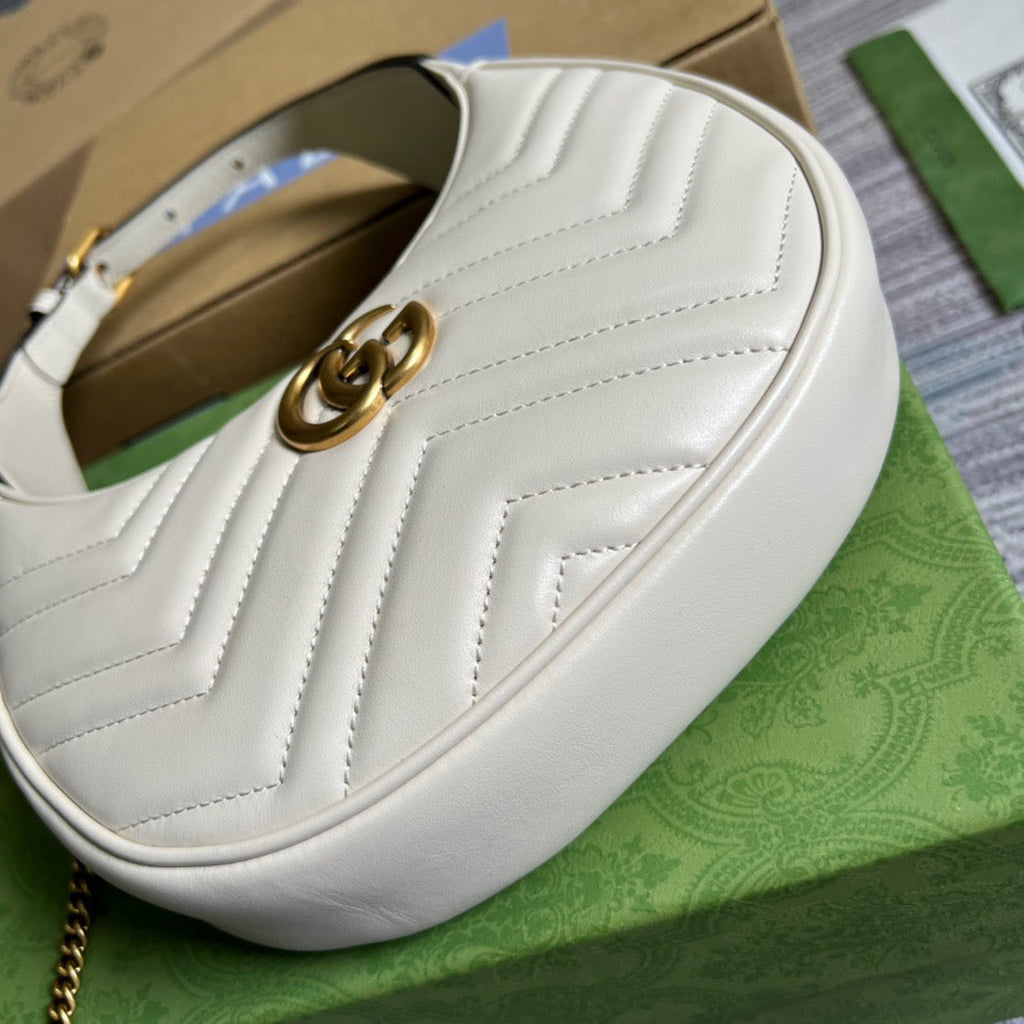 gg Marmont Half Moon Shaped Mini Bag White For Women, Women’s Bags 8.5in/22cm gg ‎699514 DTDHT 9022