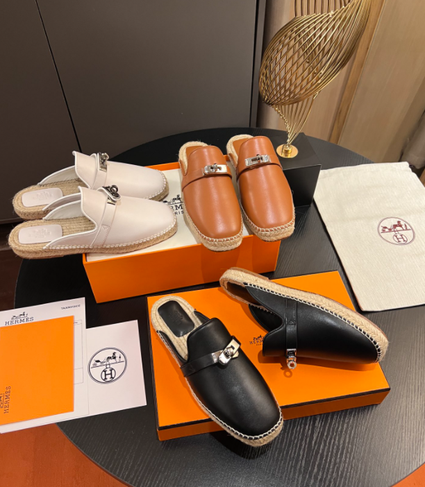 SAMC - HMS Women Shoes - 564