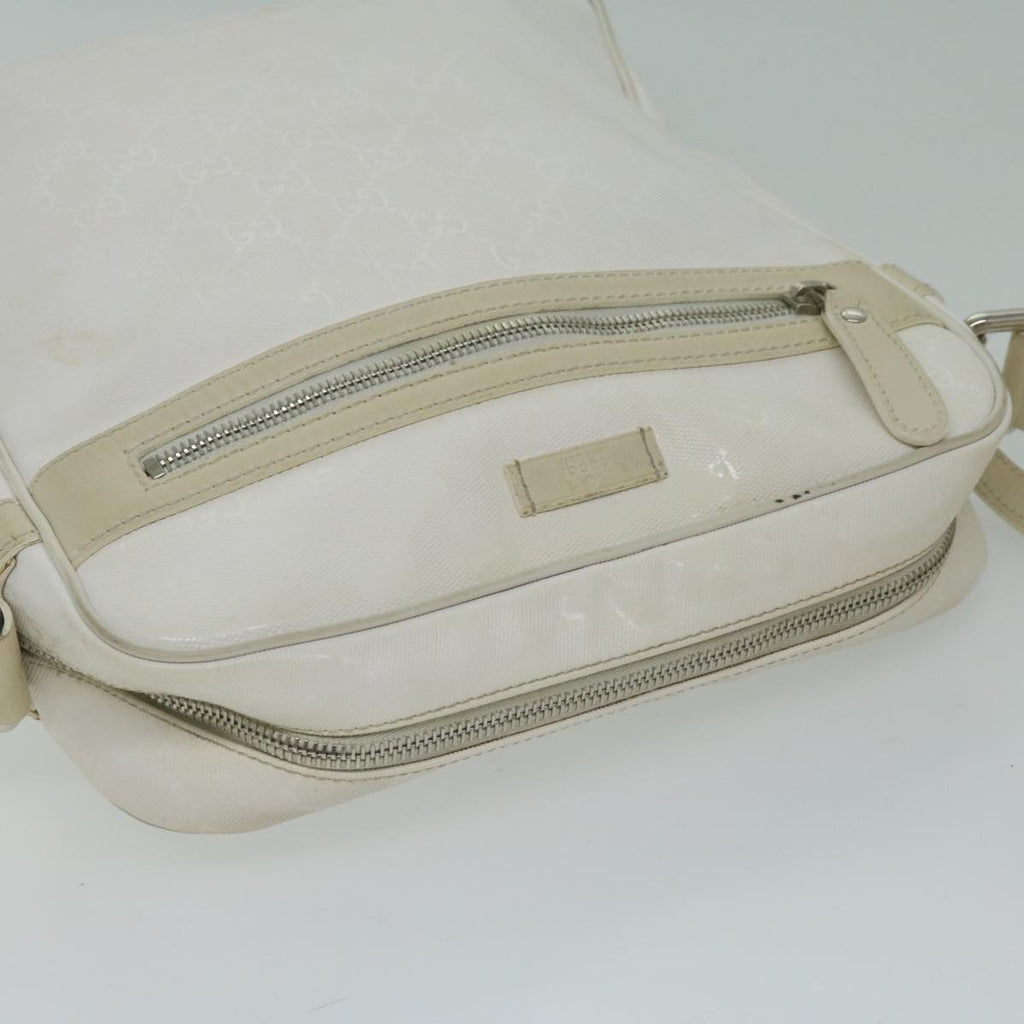 GUCCI GG implementation Shoulder Bag White 201448 62086