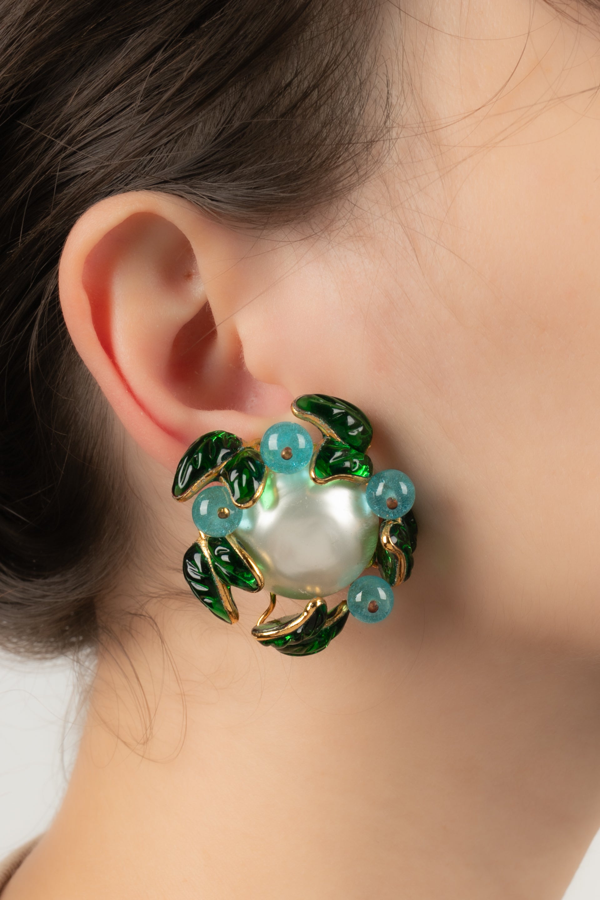 Boucles d'oreilles en pÃƒÆ’Ã‚Â¢te de verre Chanel